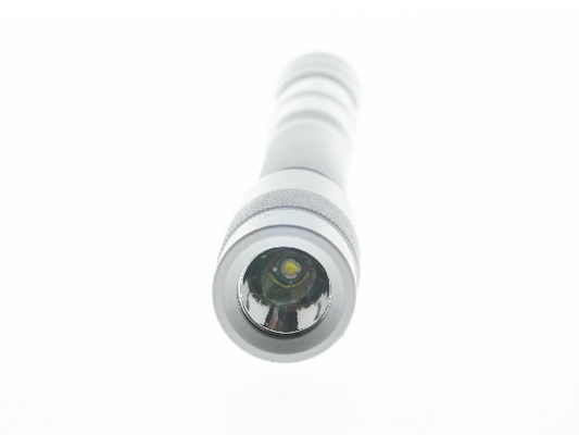 Piccolo IPX4 variopinto ha condotto il colore personalizzabile di Shell della torcia elettrica della penna della tasca