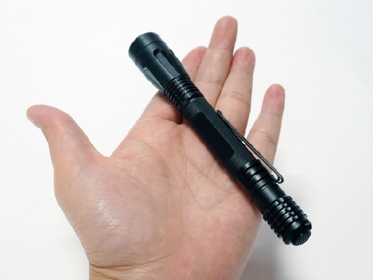 Il portatile leggero 80lm ha condotto la torcia elettrica, torcia principale alto potere di alluminio