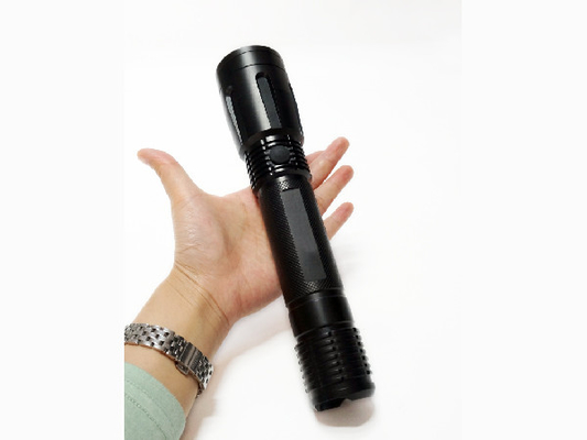 Torcia elettrica tattica del Cree impermeabile, torce elettriche tattiche Xmlt6 per applicazione di legge
