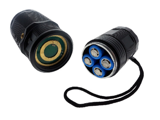 Batterie ricaricabili della torcia elettrica 4 luminosi estremi * 18650 di rendimento elevato LED