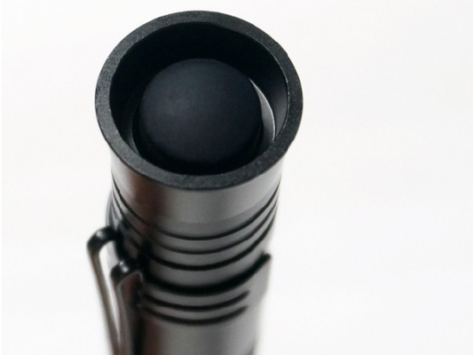 Le torce elettriche principali IPX4 del CREE il LED Penlight, penna hanno graduato la torcia elettrica secondo la misura della proiezione di logo