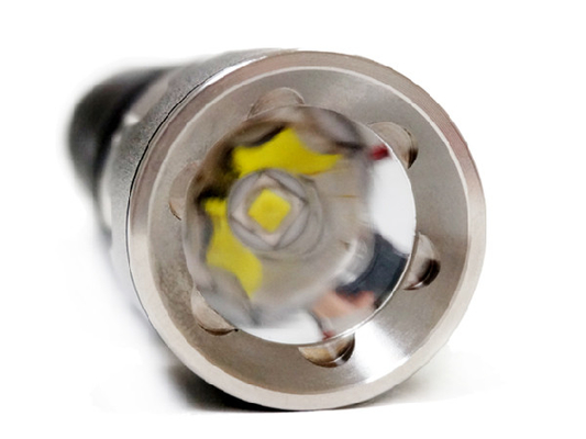 Alta efficienza delle torce elettriche del pompiere del pellicano di controllo del magnete 500 lumi