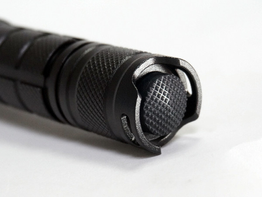 Torcia elettrica tattica del Cree di alto potere, torcia elettrica termoresistente con la cinghia della mano