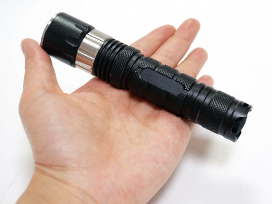 Alto potere della torcia elettrica del pompiere LED del CREE XM L2 U2 con controllo del magnete
